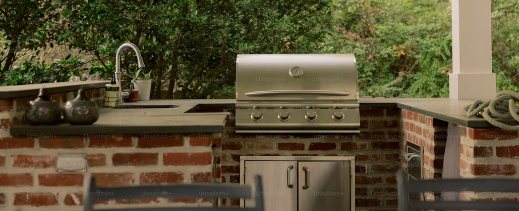 Outdoor Kitchens & Patios by Signature Construction Group